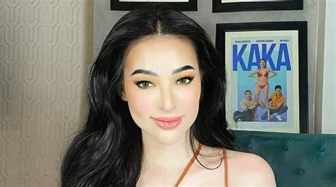 Sunshine Guimary reveals how she prepared for sexy scenes.